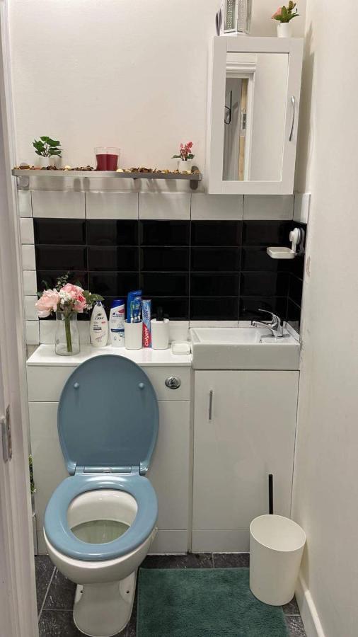 Guest&Rest 4 Apartment Лондон Екстериор снимка